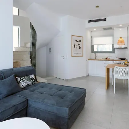 Lithos Retreat 1 Kalamata