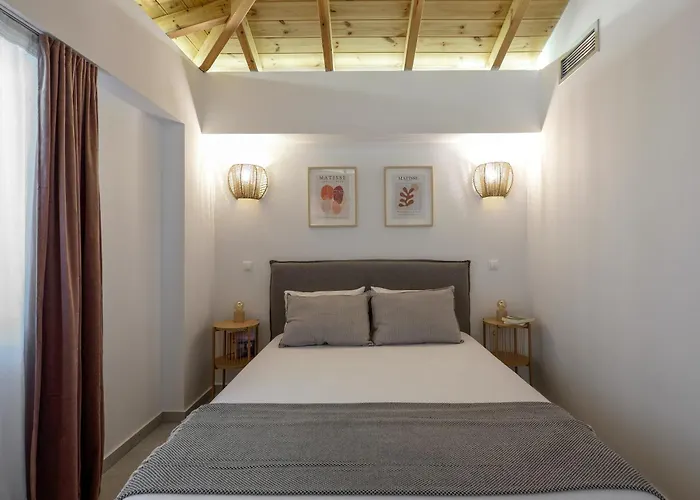 Villa Lithos Retreat 1